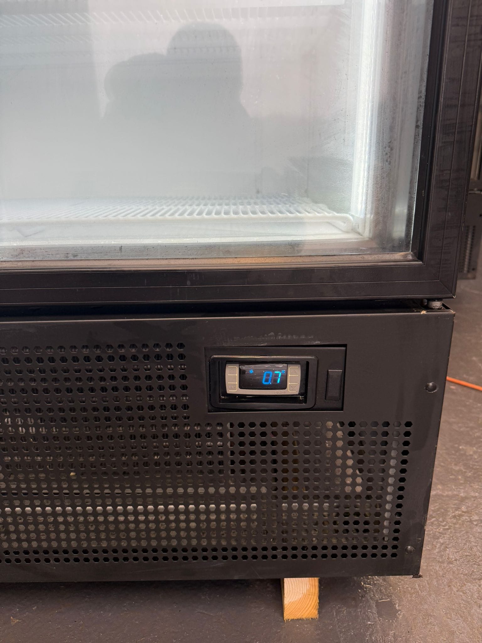 Tefcold Double Upright Double Door Fridge - Image 6